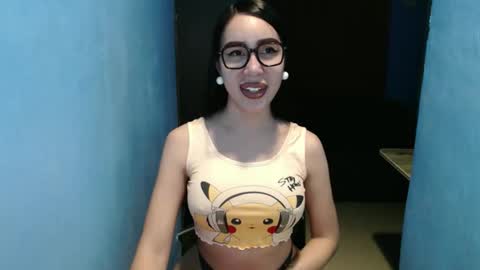 sexy_emily92 online show from 03-05-26, 12:23