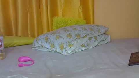 sexy_esther92 online show from 06-02-26, 04:03