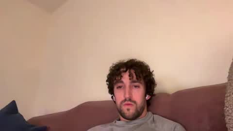 Snapshot of sexy_guy_8 chatting on 01-25-25, 05:07 sexy_guy_8 online show from 01-25-25, 05:07
