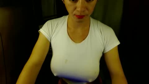 Snapshot of sexy_hot_asian1433 chatting on 02-04-26, 12:11 jasmin online show from 02-04-26, 12:11
