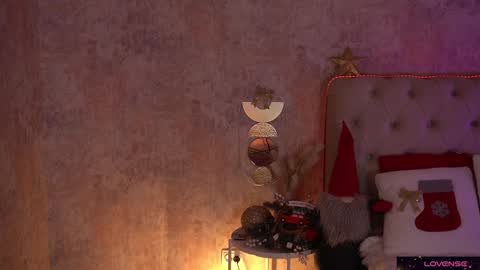 Snapshot of sexy_ira chatting on 12-22-24, 08:27 Ira online show from 12-22-24, 08:27