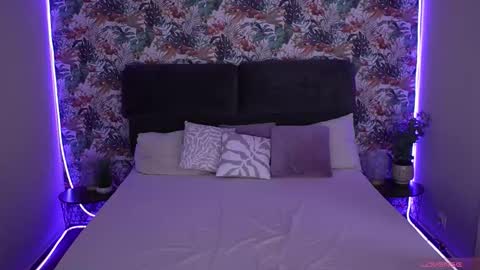 Snapshot of sexy_ira chatting on 11-13-25, 07:07 Ira online show from 11-13-25, 07:07