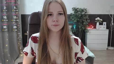 Snapshot of sexy_jenny18 chatting on 02-15-25, 03:17 Jennifer online show from 02-15-25, 03:17