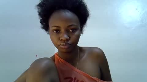 sexy_june20 online show from 06-01-26, 03:25