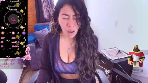 Snapshot of sexy_kendall24 chatting on 02-17-26, 03:29 laura online show from 02-17-26, 03:29