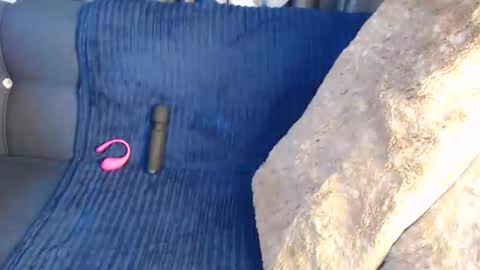 larisa online show from 12-20-24, 06:45