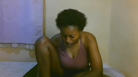Snapshot of sexy_latasha chatting on 05-03-26, 02:56 sexy_latasha online show from 05-03-26, 02:56