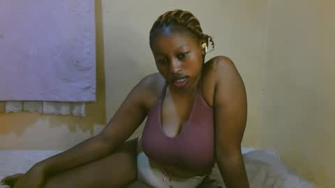 Snapshot of sexy_latasha chatting on 05-16-26, 02:19 sexy_latasha online show from 05-16-26, 02:19
