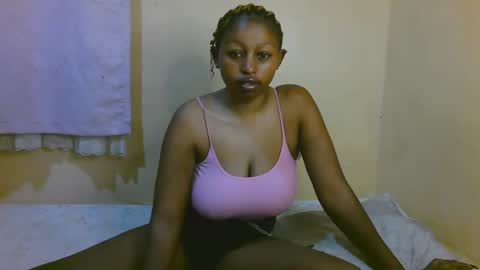 Snapshot of sexy_latasha chatting on 05-17-26, 03:37 sexy_latasha online show from 05-17-26, 03:37