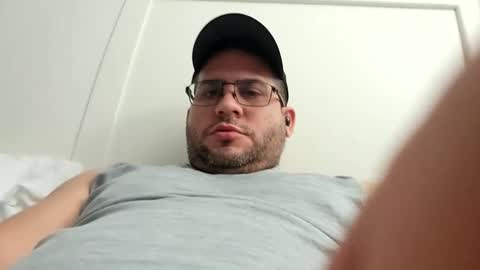 Snapshot of sexy_latino007 chatting on 12-22-24, 02:06 sexy_latino007 online show from 12-22-24, 02:06