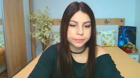 Snapshot of sexy_lily20 chatting on 07-05-26, 04:07 Lily online show from 07-05-26, 04:07