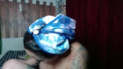 sexy lolas online show from 02-06-25, 05:46