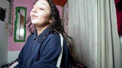 Snapshot of sexy_lolas chatting on 03-14-26, 03:01 sexy lolas online show from 03-14-26, 03:01