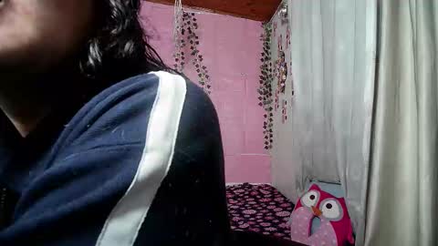 Snapshot of sexy_lolas chatting on 03-18-26, 02:26 sexy lolas online show from 03-18-26, 02:26