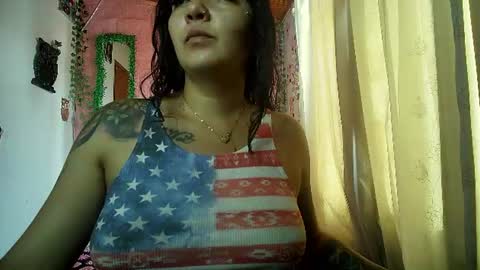 sexy lolas online show from 07-18-26, 06:45
