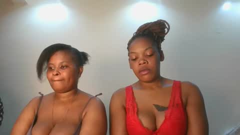 sexy_lyna online show from 02-02-26, 05:22