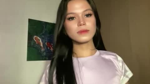 Snapshot of sexy_maevemorexxx chatting on 05-09-26, 01:55 Nicole online show from 05-09-26, 01:55