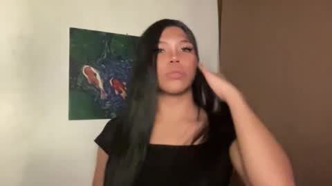 Snapshot of sexy_maevemorexxx chatting on 05-10-26, 04:45 Nicole online show from 05-10-26, 04:45