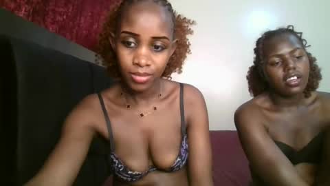 Snapshot of sexy_maya2 chatting on 07-23-26, 10:19 sexy_maya2 online show from 07-23-26, 10:19