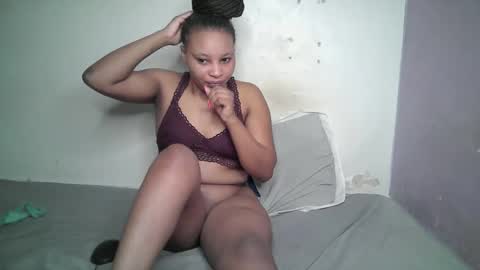 sexy_midnight1 online show from 02-04-26, 08:14