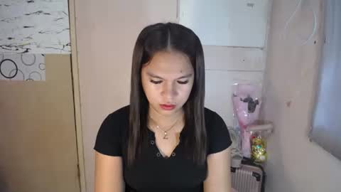 Snapshot of sexy_piaxx chatting on 02-17-25, 12:21 pia online show from 02-17-25, 12:21