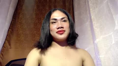 Snapshot of sexy_rc18 chatting on 12-27-24, 07:40 RC online show from 12-27-24, 07:40