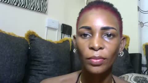 Snapshot of sexy_rinah_ chatting on 06-23-26, 01:47 Rinah online show from 06-23-26, 01:47