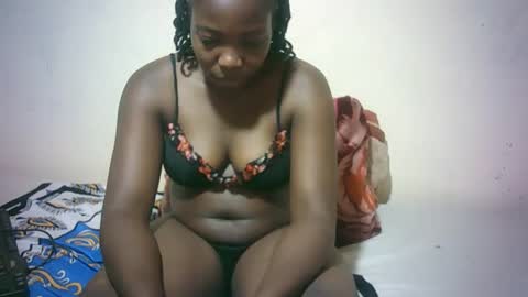 sexy_sandrah online show from 10-31-25, 12:06