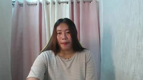 Snapshot of sexy_sofie02 chatting on 05-14-26, 07:20 SOFIE The woman who lives in the province online show from 05-14-26, 07:20