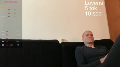 Snapshot of sexy_sweets chatting on 10-17-25, 08:17 Sexy-Sweets online show from 10-17-25, 08:17