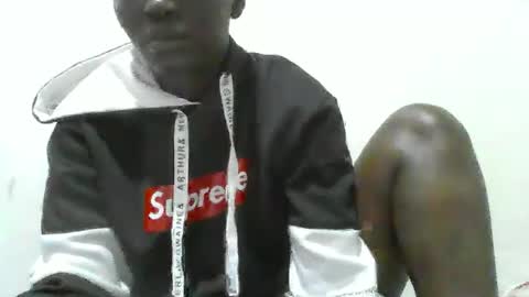 sexy_titz online show from 12-17-25, 06:36