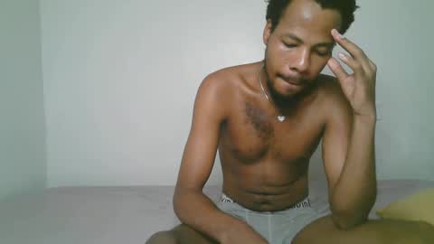 Snapshot of sexy_troy88 chatting on 05-04-26, 07:59 Cedric cj online show from 05-04-26, 07:59