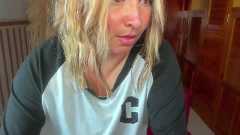 sexy_valeshca online show from 01-05-26, 05:27