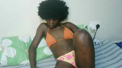 Snapshot of sexy_vennice chatting on 05-15-26, 11:50 sexy_vennice online show from 05-15-26, 11:50
