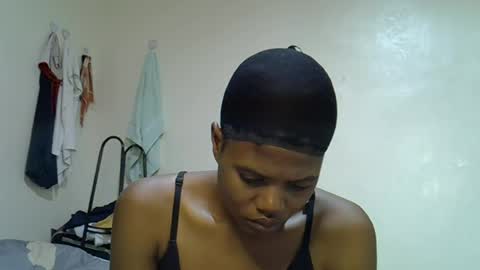 Snapshot of sexy_vero01 chatting on 06-17-26, 08:50 sexy_vero01 online show from 06-17-26, 08:50