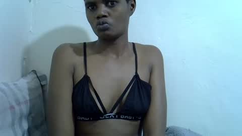 Snapshot of sexy_vero01 chatting on 07-01-26, 12:56 sexy_vero01 online show from 07-01-26, 12:56