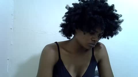 Snapshot of sexy_vero01 chatting on 07-12-26, 09:28 sexy_vero01 online show from 07-12-26, 09:28