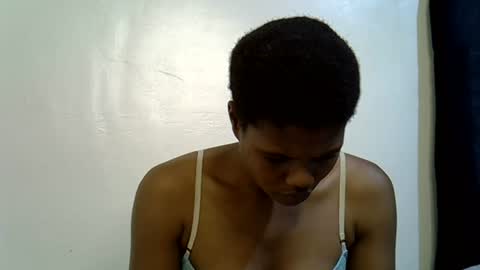 Snapshot of sexy_vero01 chatting on 07-23-26, 06:11 sexy_vero01 online show from 07-23-26, 06:11