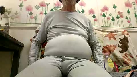 Daddy online show from 03-08-26, 03:32