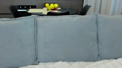 Lou online show from 02-02-25, 10:39