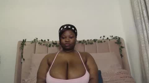 Angie online show from 09-18-25, 11:07