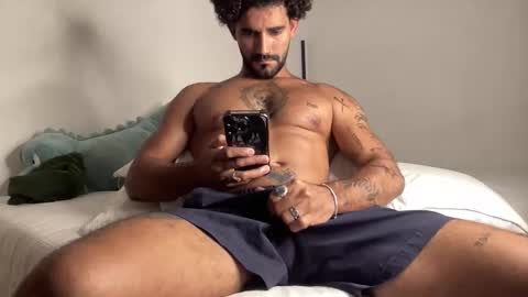 Snapshot of sexyasaf1018 chatting on 04-21-26, 09:50 Asaf online show from 04-21-26, 09:50