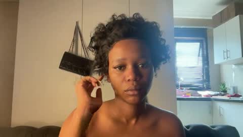 Snapshot of sexyasszeeee chatting on 12-16-25, 07:57 sexyasszeeee online show from 12-16-25, 07:57