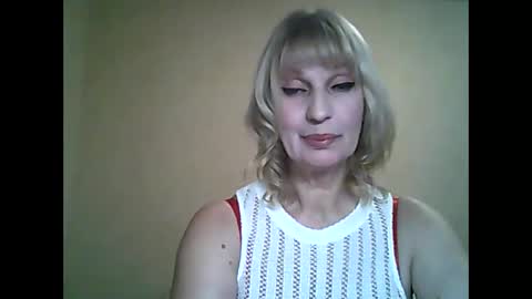 Snapshot of sexybabyforyou chatting on 02-02-25, 04:05 sexybabyforyou online show from 02-02-25, 04:05