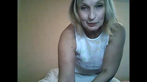 Snapshot of sexybabyforyou chatting on 02-10-25, 10:09 sexybabyforyou online show from 02-10-25, 10:09
