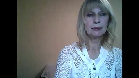 Snapshot of sexybabyforyou chatting on 01-12-26, 01:44 sexybabyforyou online show from 01-12-26, 01:44