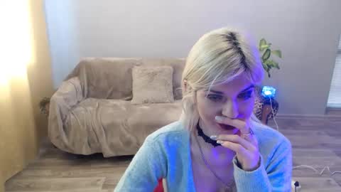 sexybeatriice online show from 02-25-26, 07:07