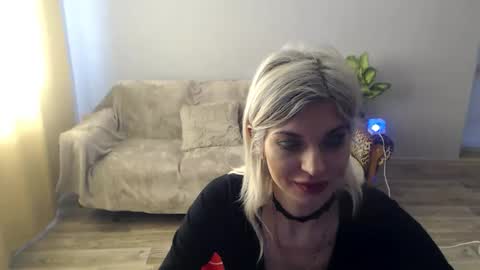 sexybeatriice online show from 03-15-26, 07:25