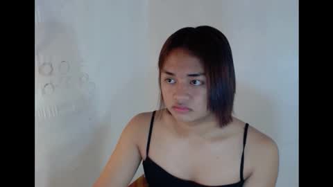 sexybeatrix_ online show from 09-18-25, 05:09
