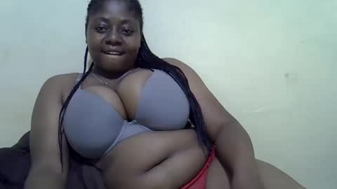 Snapshot of sexyboobies25 chatting on 03-09-25, 11:58 sexyboobies25 online show from 03-09-25, 11:58